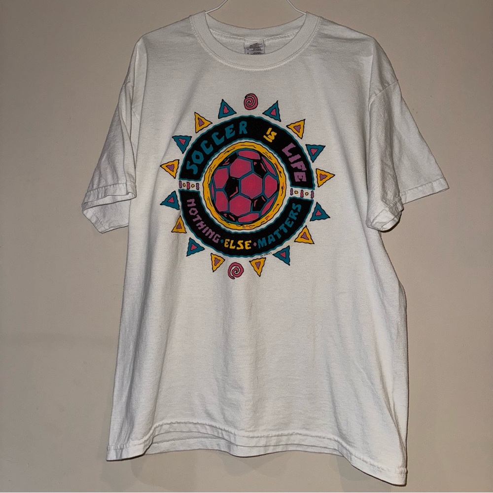 White Graphic Soccer vintage 90s T-Shirt